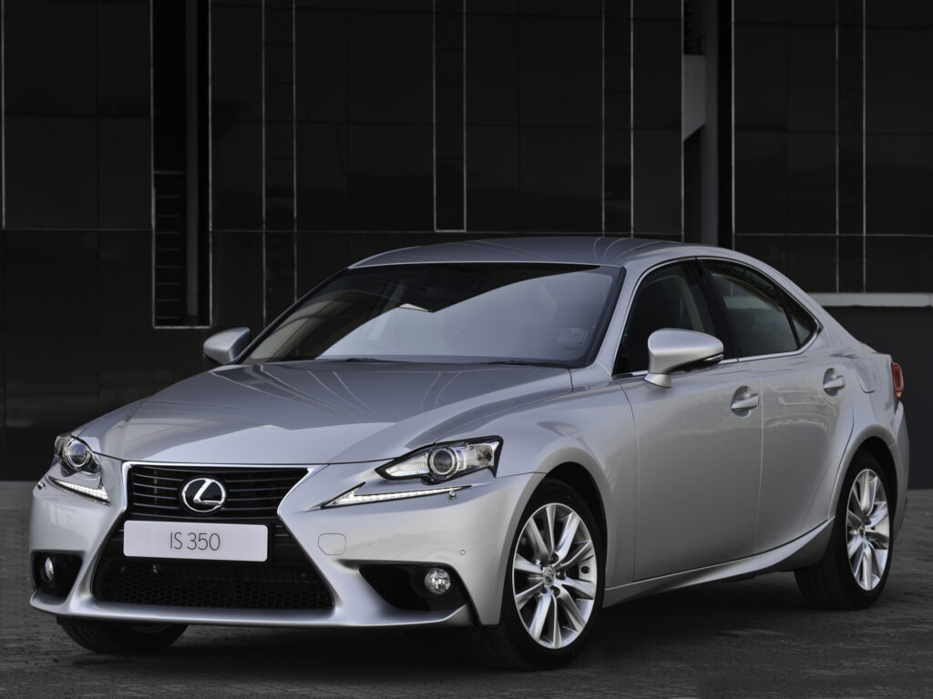 Lexus IS350: Lug Nut Size & Torque Specs