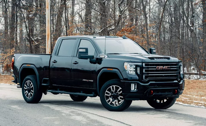 GMC Sierra 2500 Lug Nut Size & Torque Specs