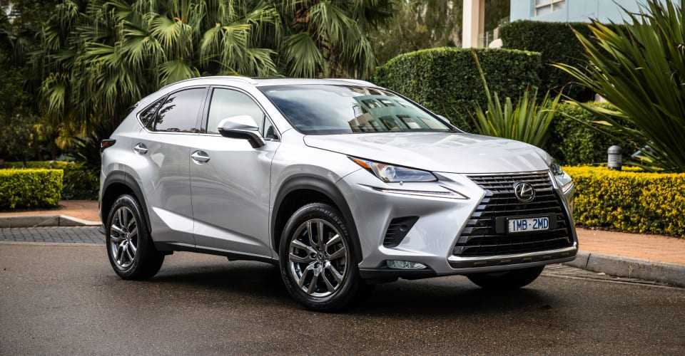 Lexus NX200t: Lug Nut Size & Torque Specs