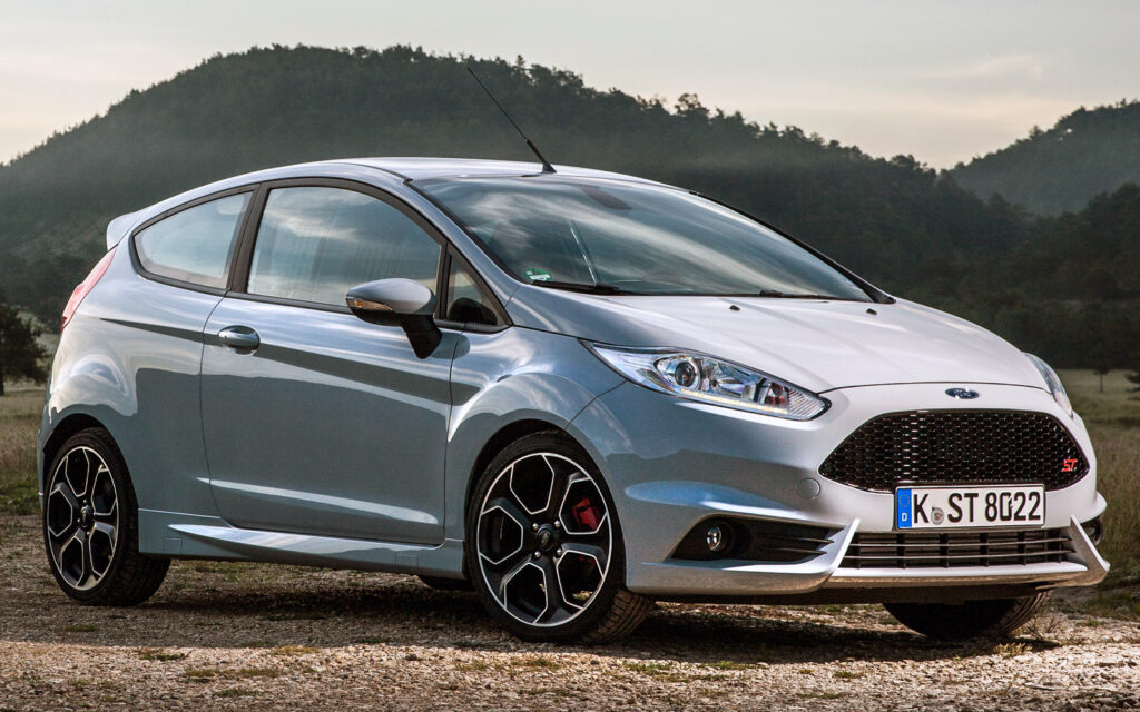 Ford Fiesta ST Lug Nut Size & Torque Specs