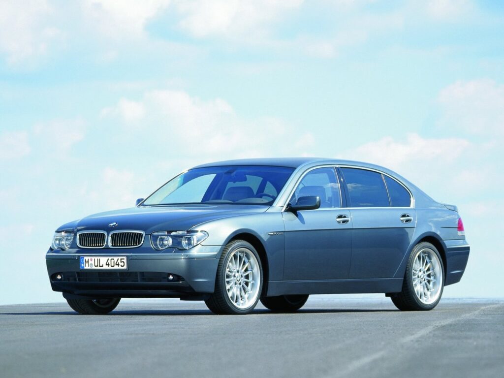 BMW 7er: Lug Nut Size & Torque Specs