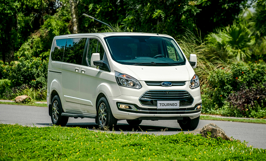 Ford Tourneo: Lug Nut Size & Torque Specs