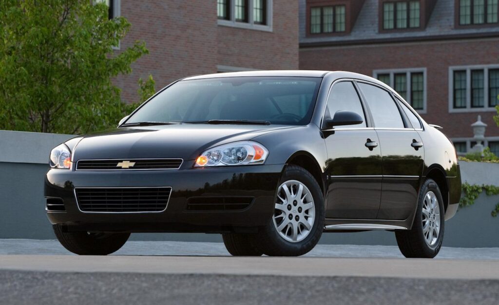 Chevy Impala: Lug Nut Size & Torque Specs