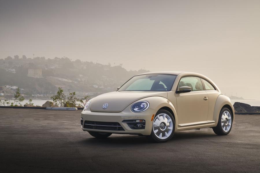 VW Beetle Lug Nut Size & Torque Specs