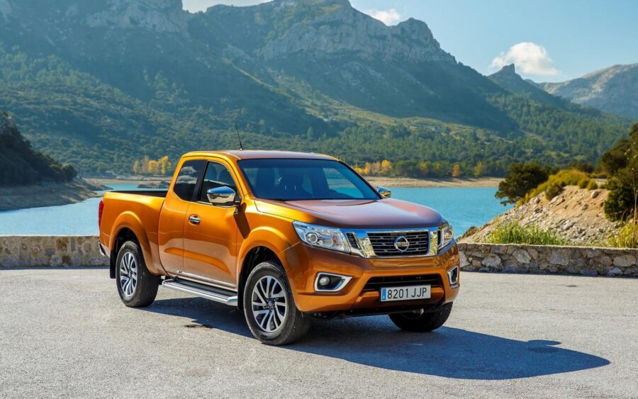 Nissan Navara NP300: Lug Nut Size & Torque Specs