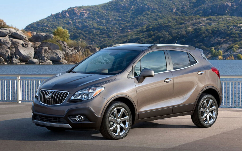 Buick Encore: Lug Nut Size & Torque Specs