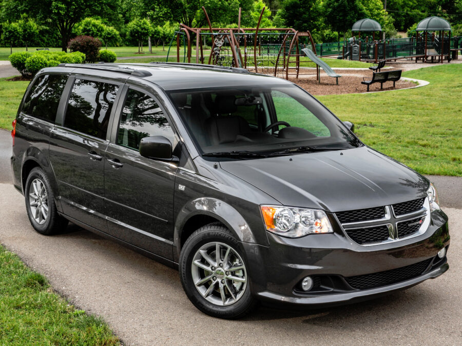 Dodge Grand Caravan Lug Nut Size & Torque Specs