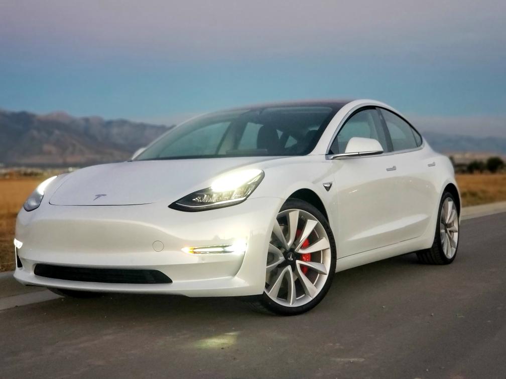 Tesla Model 3 Lug Nut Size & Torque Specs