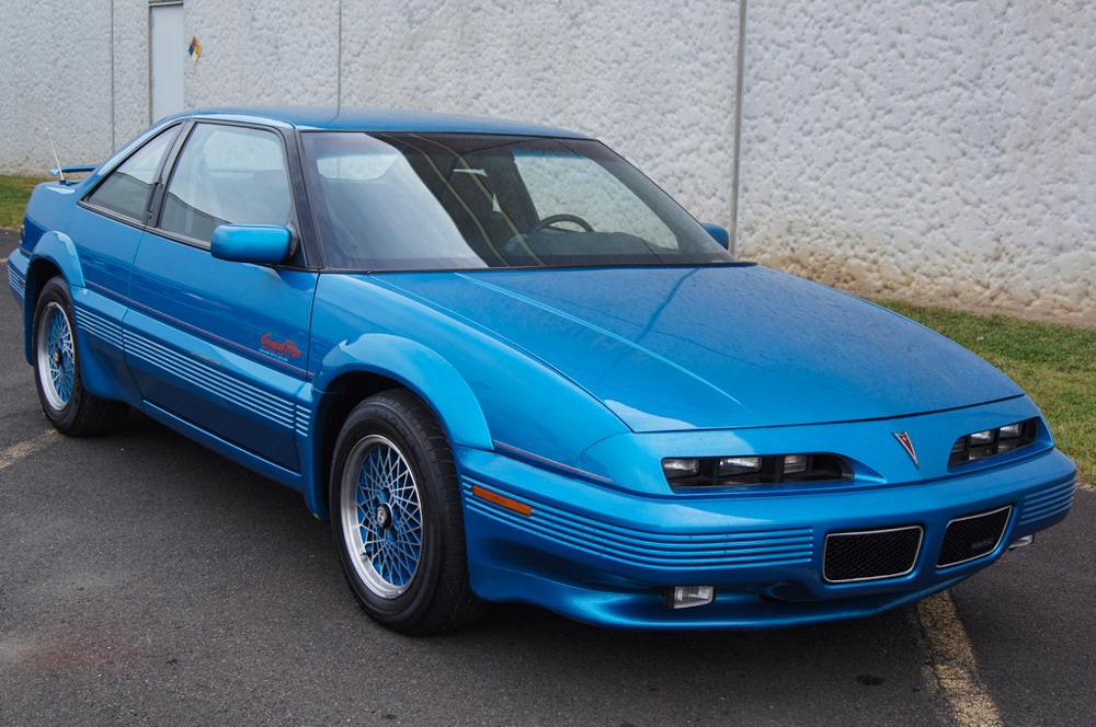 Pontiac Grand Prix Lug Nut Size & Torque Specs